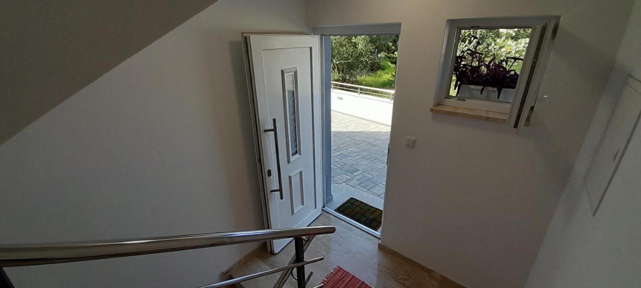 Apartment Sunrise, Polje - Otok Krk ภายนอก รูปภาพ